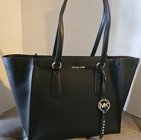 Michael Kors  Kris TZ Latge Tote Bag - Picture 2 of 6